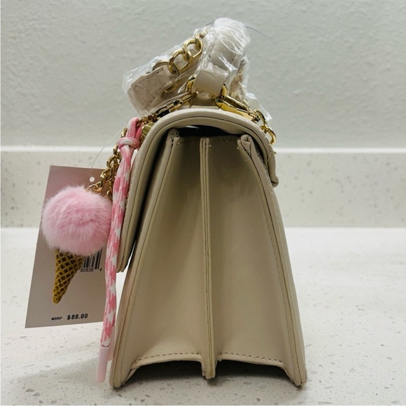 🆕🍭Betsey Johnson Sweet As Candy Gummy Bear Convertible Handbag NWT🧸 - Picture 8 of 11